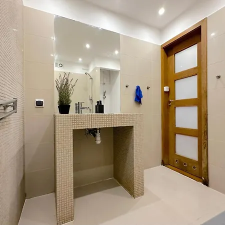Homestay Funky - 5 Minutes To Molo & Seaside Sopot