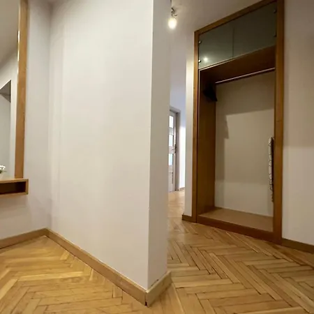 Funky - 5 Minutes To Molo & Seaside Sopoty